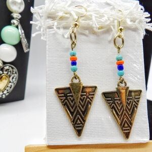 BUNDLE ONLY 🆕️ Vintage Style Arrow Earrings